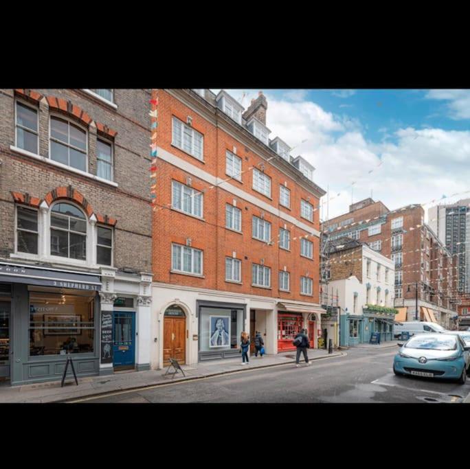 The Mayfair Large Snug London Exterior photo